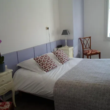 מלון Agathe'hotel רויאן